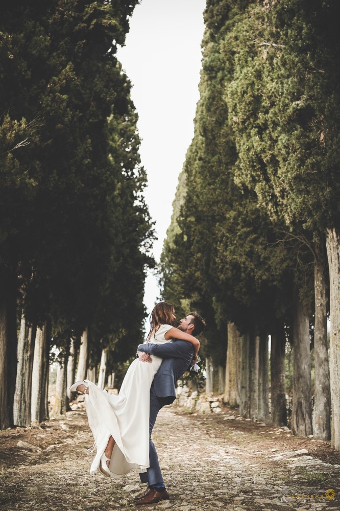 🍃 A hug among the cypresses 🍃