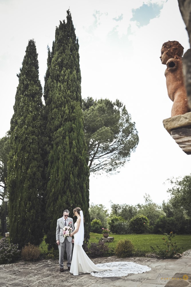 The bride with her father