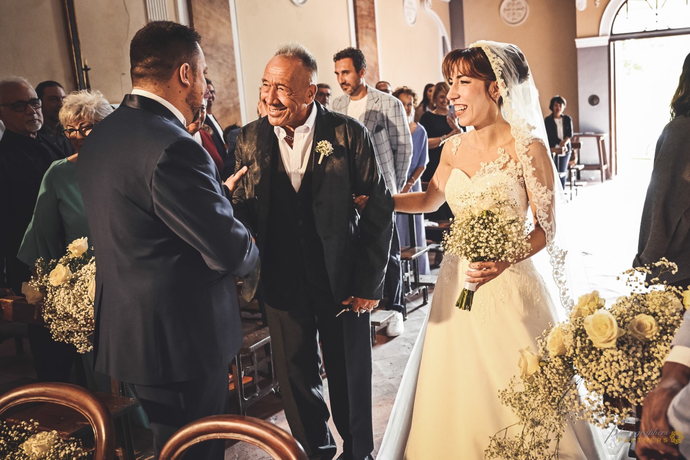 Entry of the bride into the church