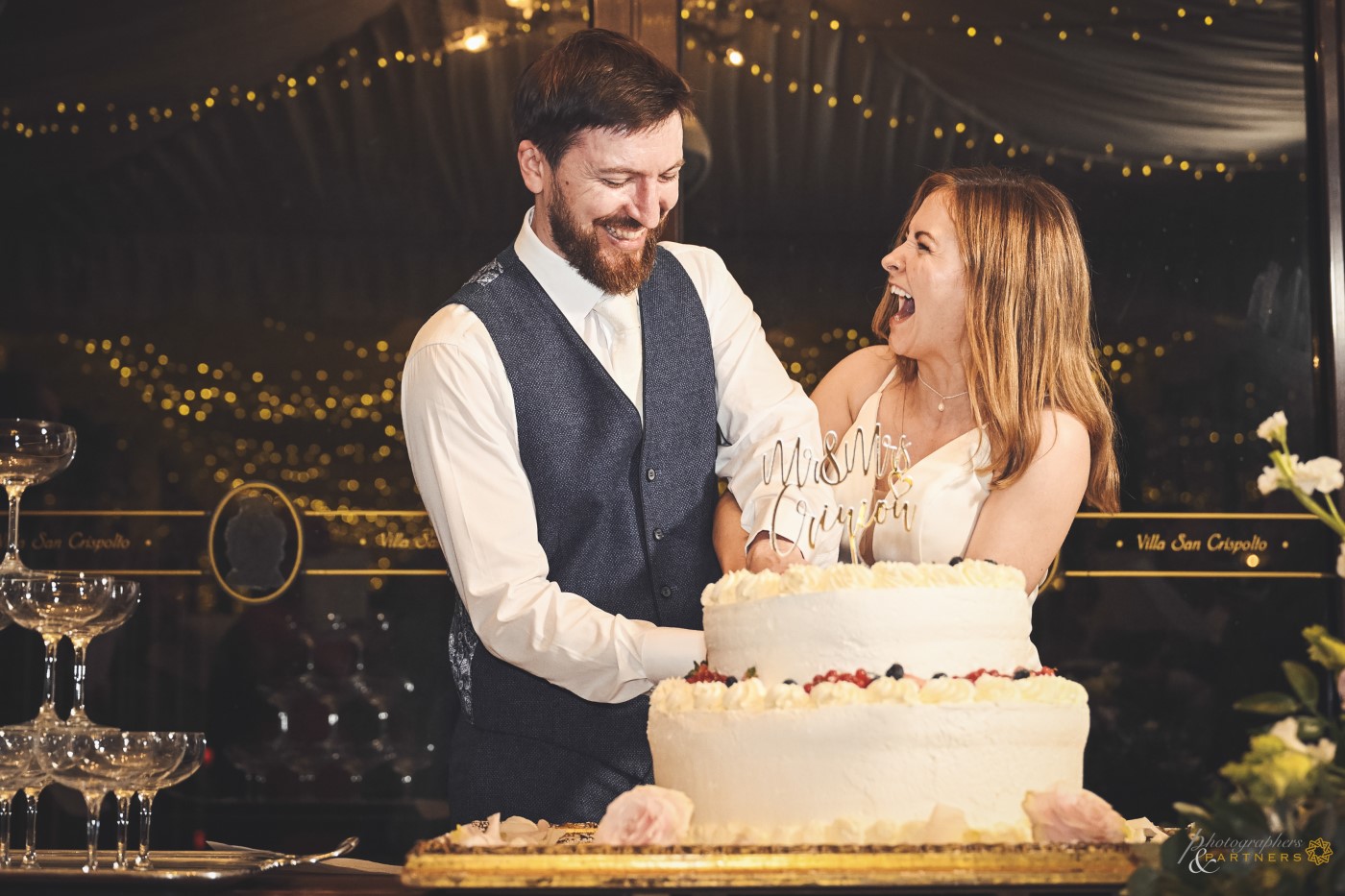 Cake cutting